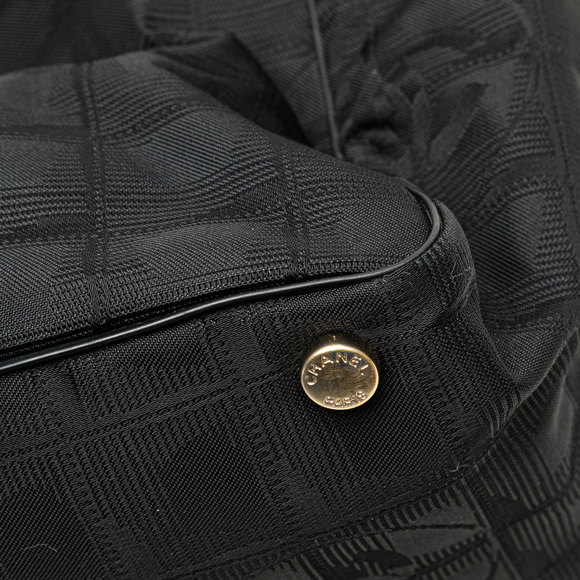 Pre-Loved Chanel New Travel Line Nylon Tote - Picture 8 of 12